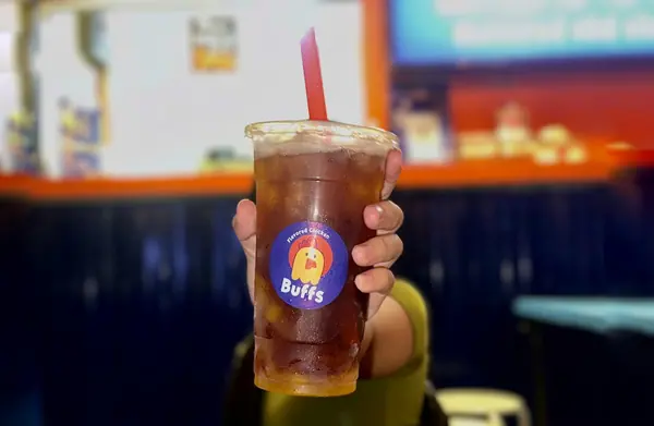 Best Drink for Chicken Poppers in Angeles City – Mango Iced Tea at Buffs Chicken